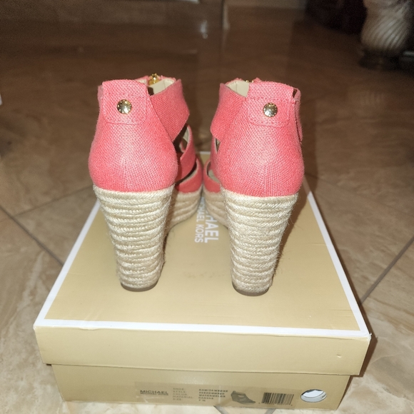 Michael Kors Damita Wedge Sandal - Picture 4 of 5